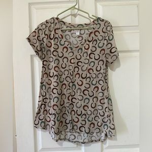 Lularoe horse shoe top.